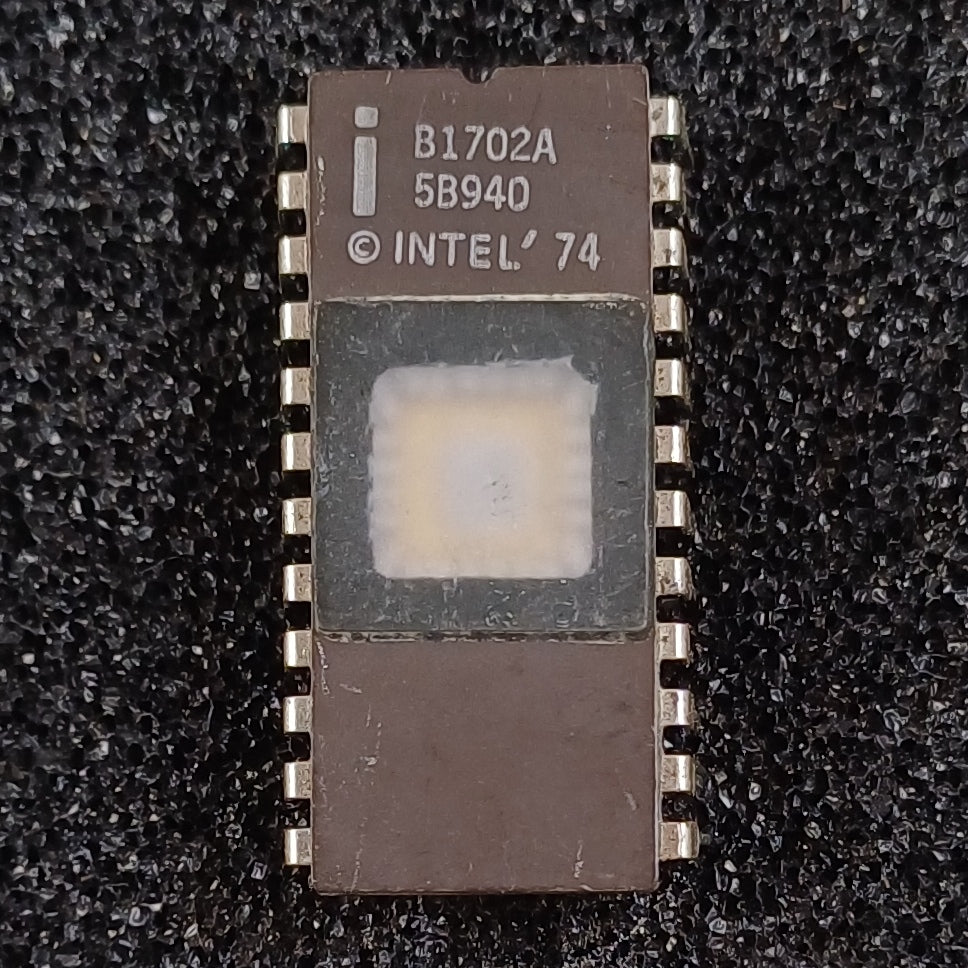 Intel B1702A 2048-bit (256 x 8) EPROM in Gray Ceramic - Rare