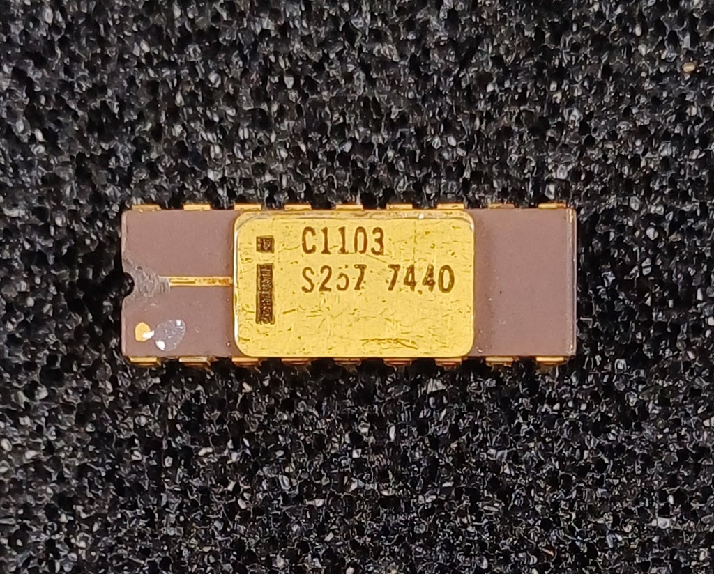 Intel C1103 1024-Bit Dynamic Random Access Memory - Very Rare Intel DRAM Chip
