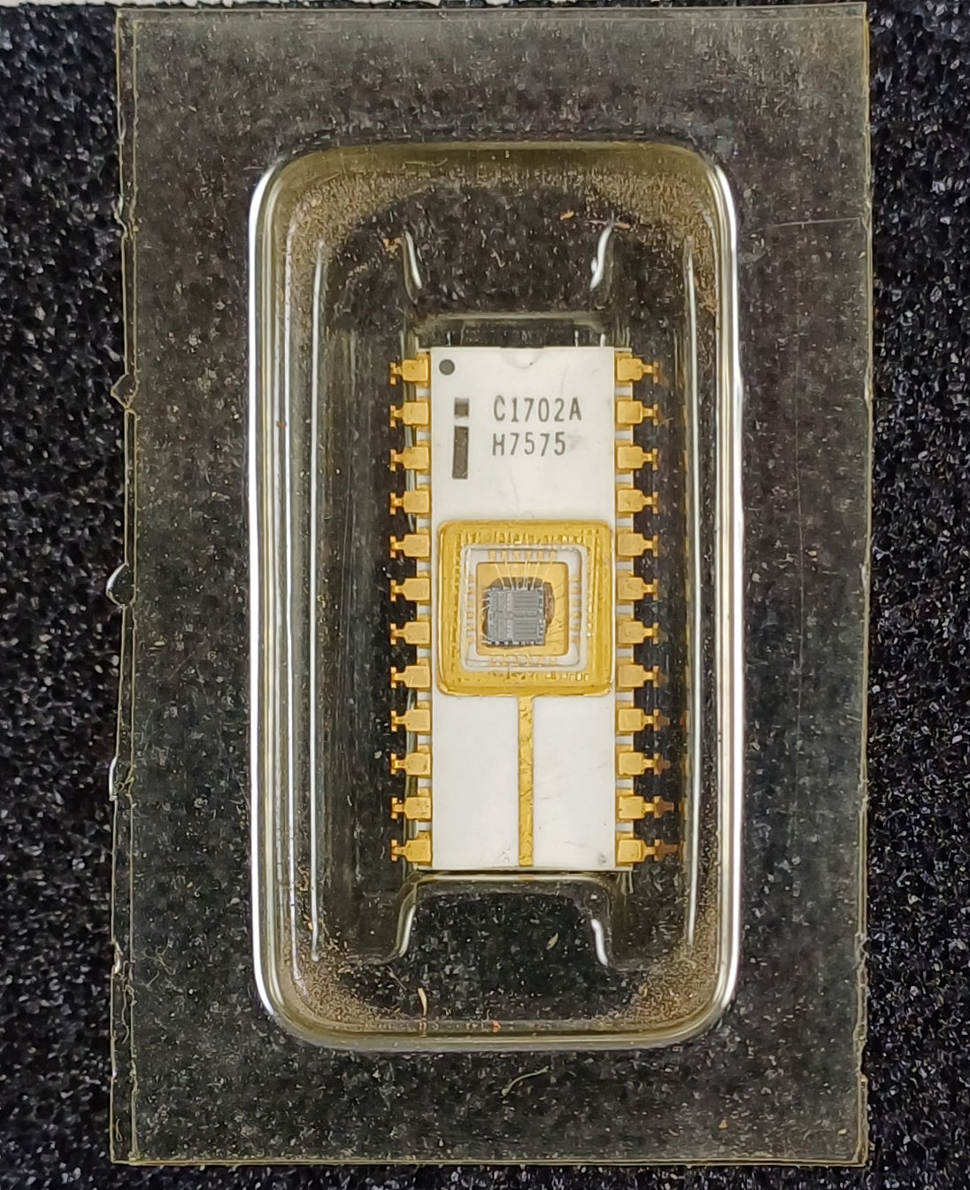 Intel C1702A 2048-bit (256 x 8) Static EPROM in White Ceramic - New Old Stock in Original Clamshell Package - Very Rare