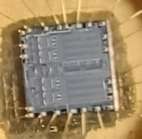 Intel C1702A 2048-bit (256 x 8) Static EPROM in White Ceramic - Later Style - Rare