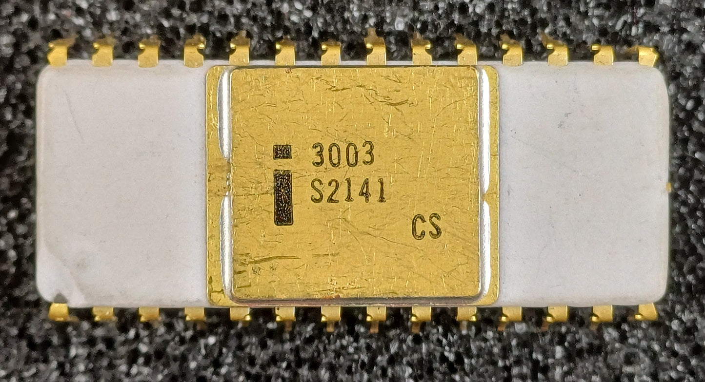 Intel 3003 (Customer Sample) Look-Ahead Carry Generator for 3002 Processor