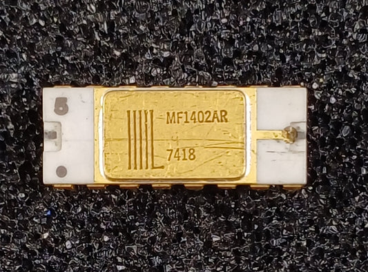 Microsystems International MF1402AR 1024-Bit (256 x 4) PMOS Shift Register in White Ceramic - Very Rare