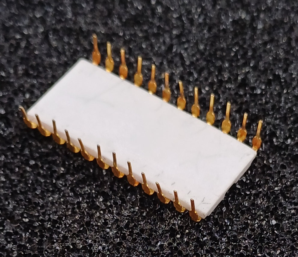 Microsystems International MF30011R 1702-2, 2048-bit (256 x 8) EPROM, in White Ceramic - New Old Stock- Very Rare