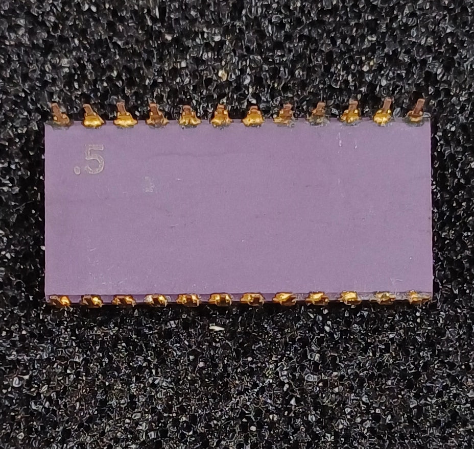 National Semiconductor MM1702AQ 2048-bit (256 x 8) EPROM in Purple Ceramic - Intel 1702 2nd Source - Rare