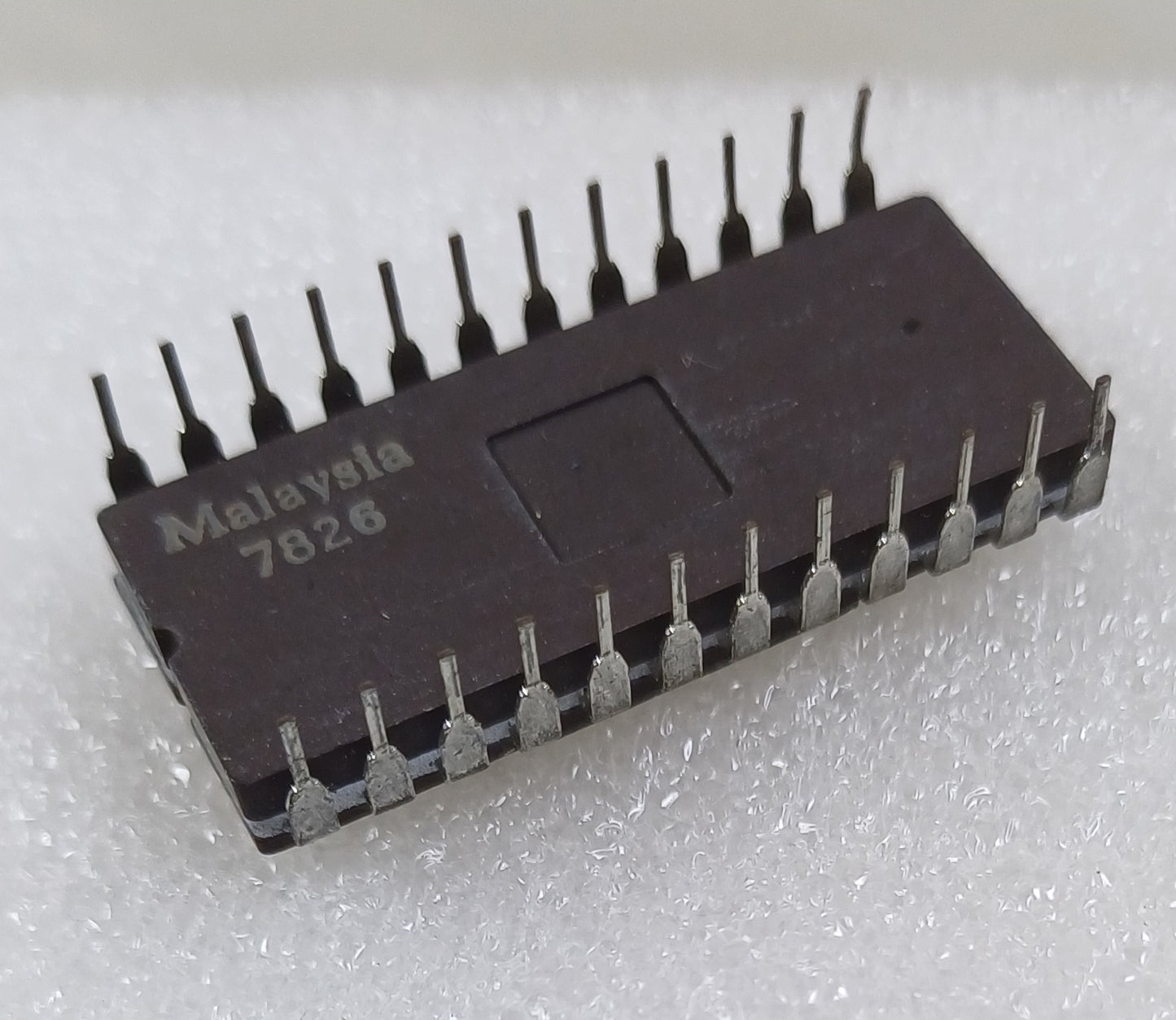 Intel B2708L Low Power 8192-bit (1024 x 8) EPROM - Engineering Sample - Extremely Rare